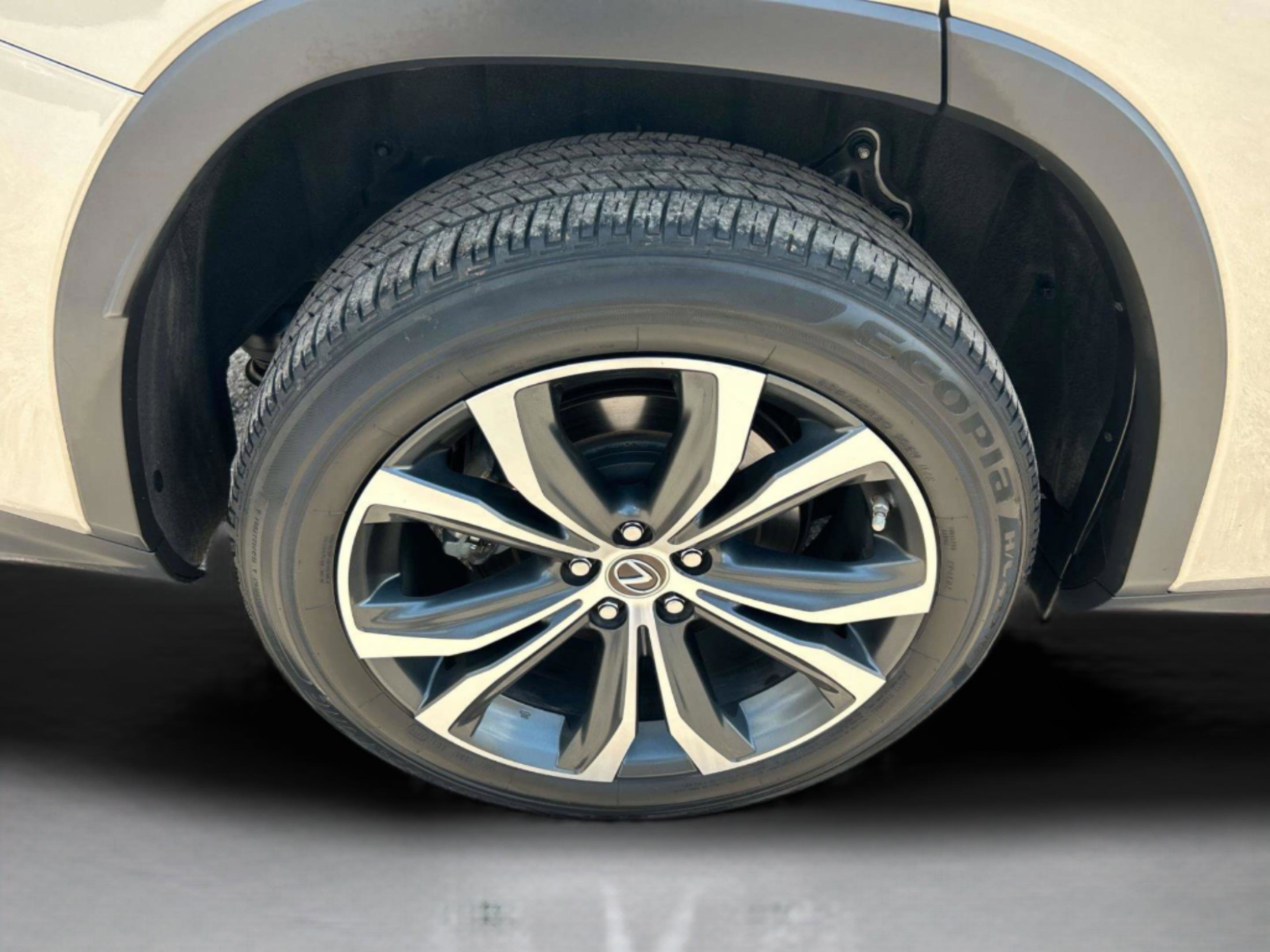 2022 Lexus RX 350 photo 44