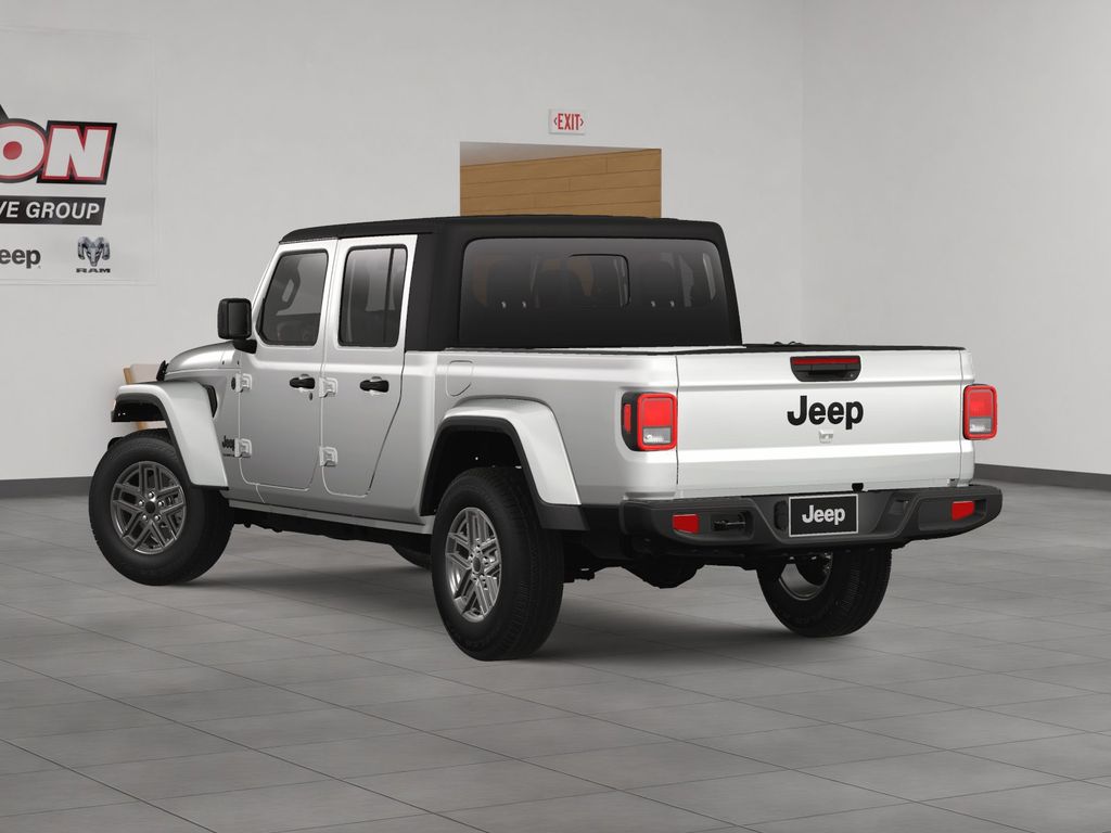 2025 Jeep Gladiator Sport S photo 4