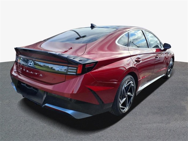 2024 Hyundai Sonata SEL Convenience photo 3