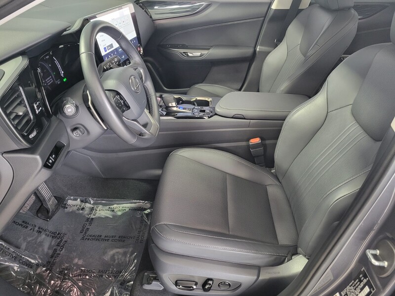 2025 Lexus NX 350h Premium AWD photo 9