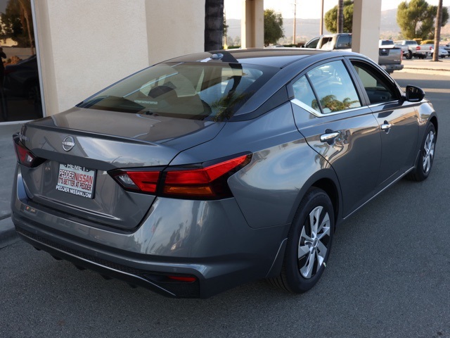 2025 Nissan Altima 2.5 S photo 4