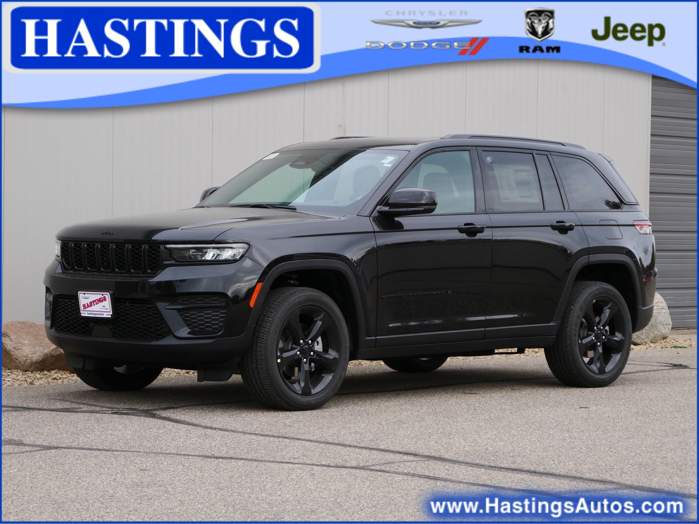 2025 Jeep Grand Cherokee Altitude's photo