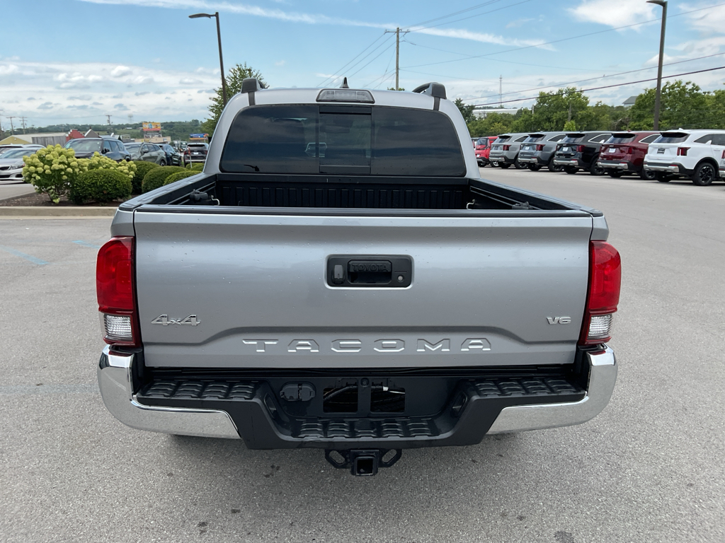 2019 Toyota Tacoma SR5 photo 8