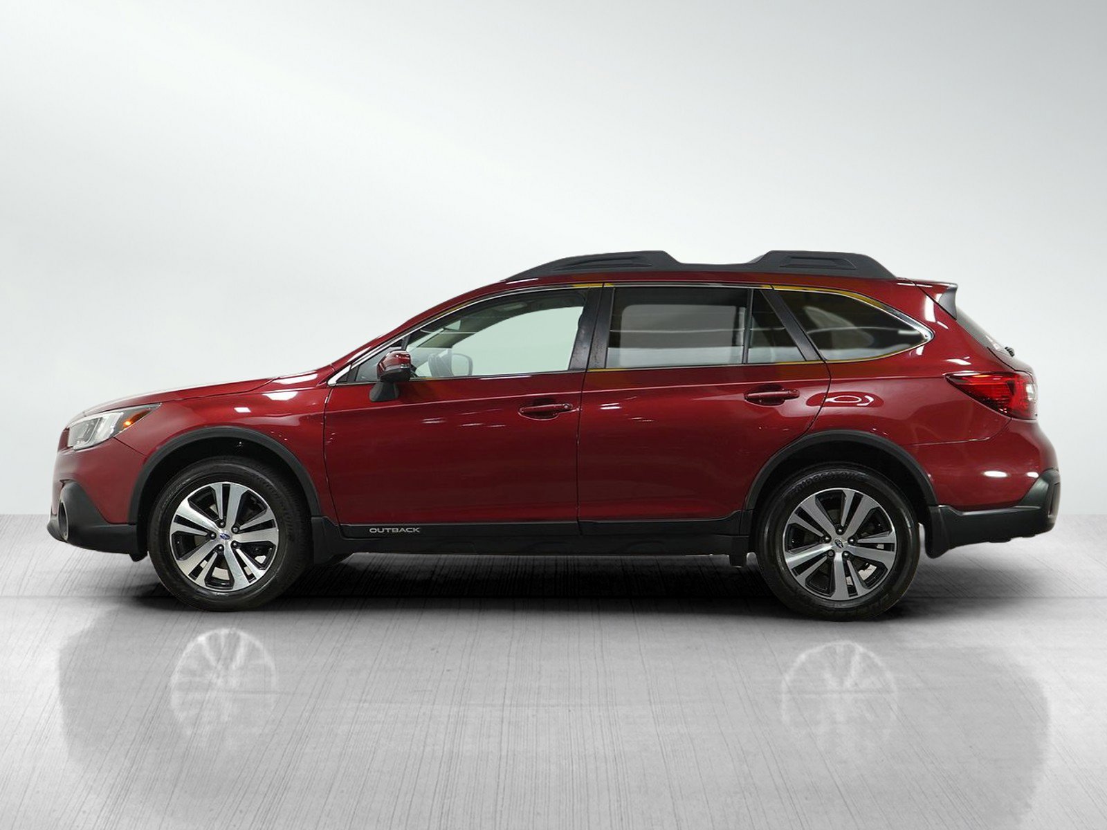 Used 2019 Subaru Outback Limited with VIN 4S4BSEJC9K3364603 for sale in Wayzata, Minnesota