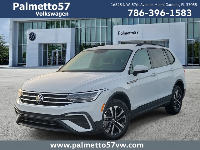 2023 Volkswagen Tiguan S's photo