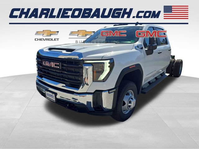 2026 GMC Sierra 3500 Chassis Cab Pro's photo