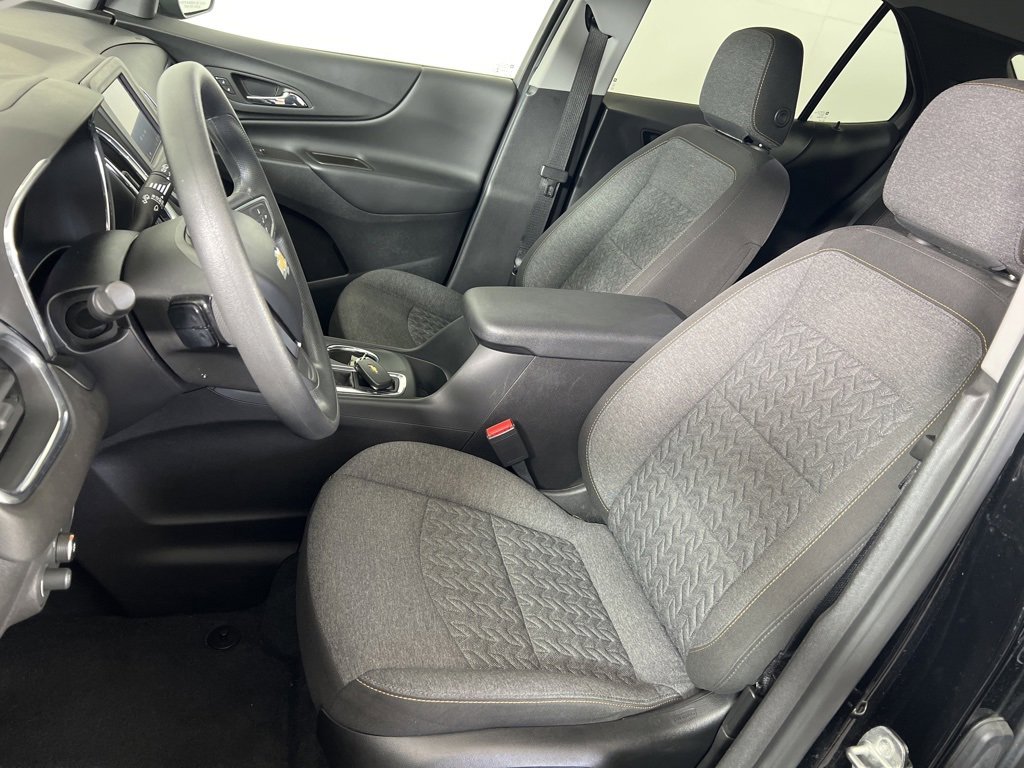 2023 Chevrolet Equinox LT photo 4