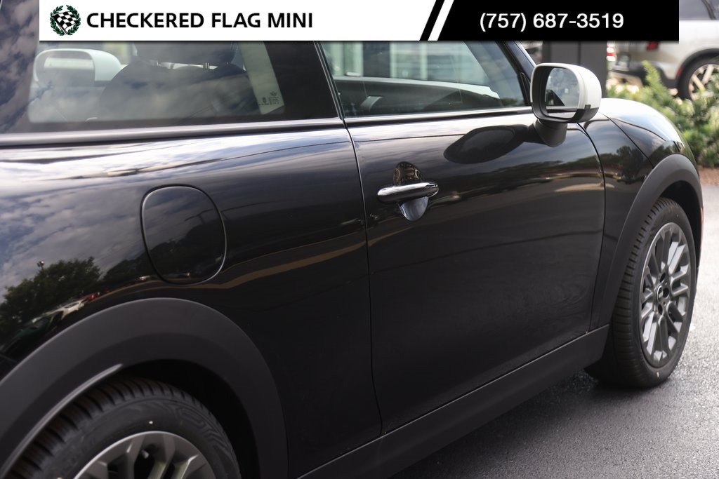 2025 Mini Cooper Hardtop S photo 10