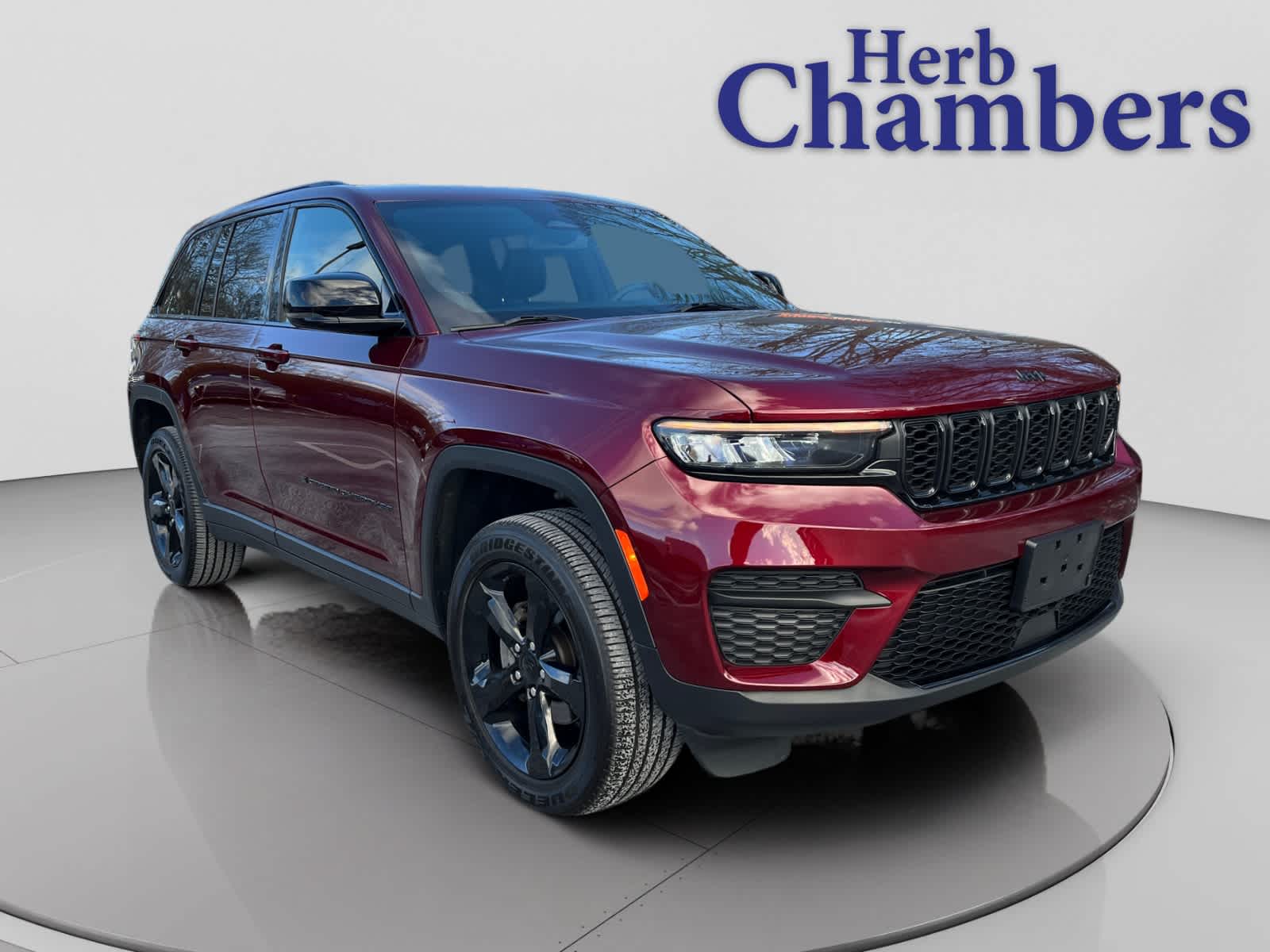 2024 Jeep Grand Cherokee Altitude's photo