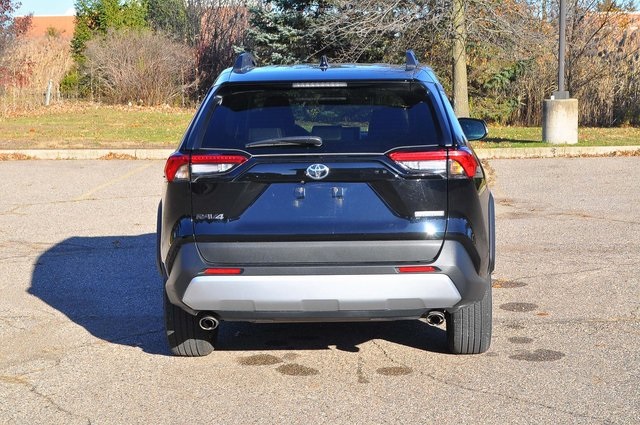 2024 Toyota RAV4 Adventure photo 3