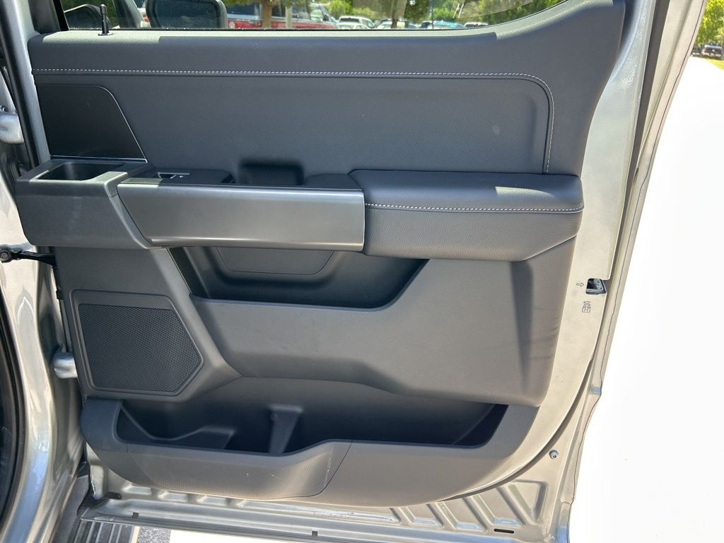 2024 Ford F-150 XLT photo 35