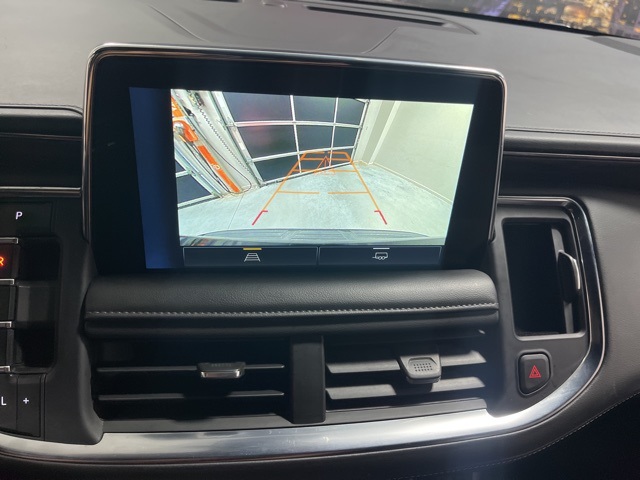 2023 Chevrolet Suburban LT photo 14