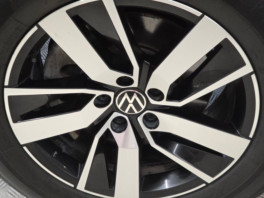 2021 Volkswagen Atlas SE photo 10