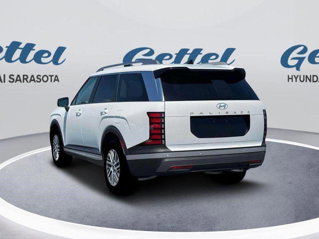 2026 Hyundai Palisade SEL photo 5