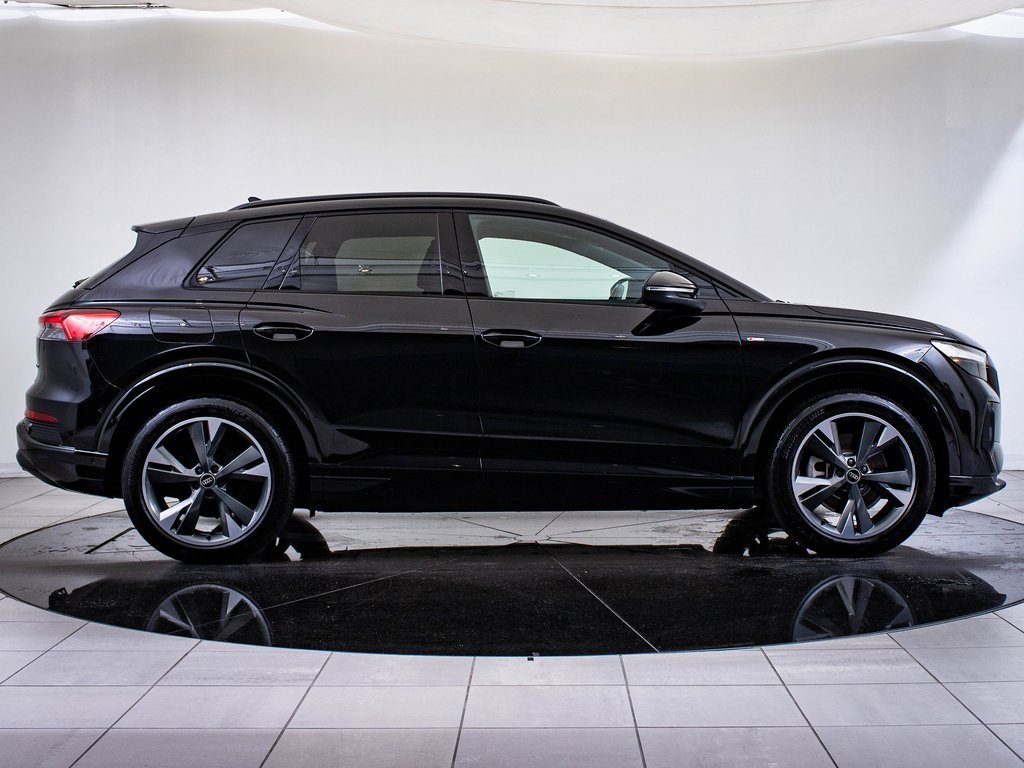 2024 Audi Q4 E-tron Premium Plus photo 10