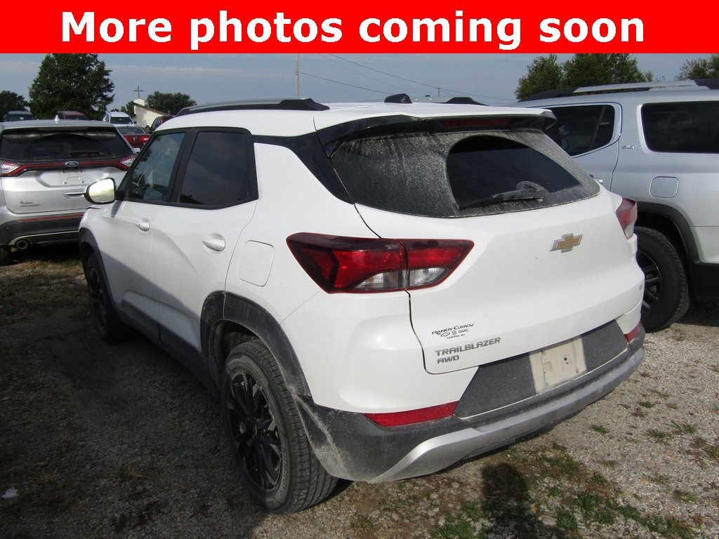 2023 Chevrolet Trailblazer LT photo 3