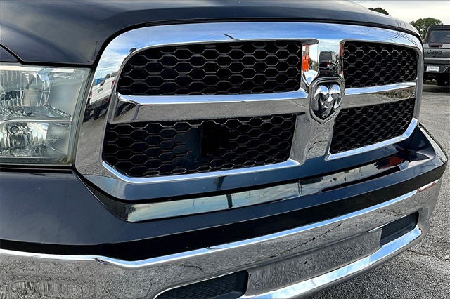 2015 Ram 1500 SLT photo 27