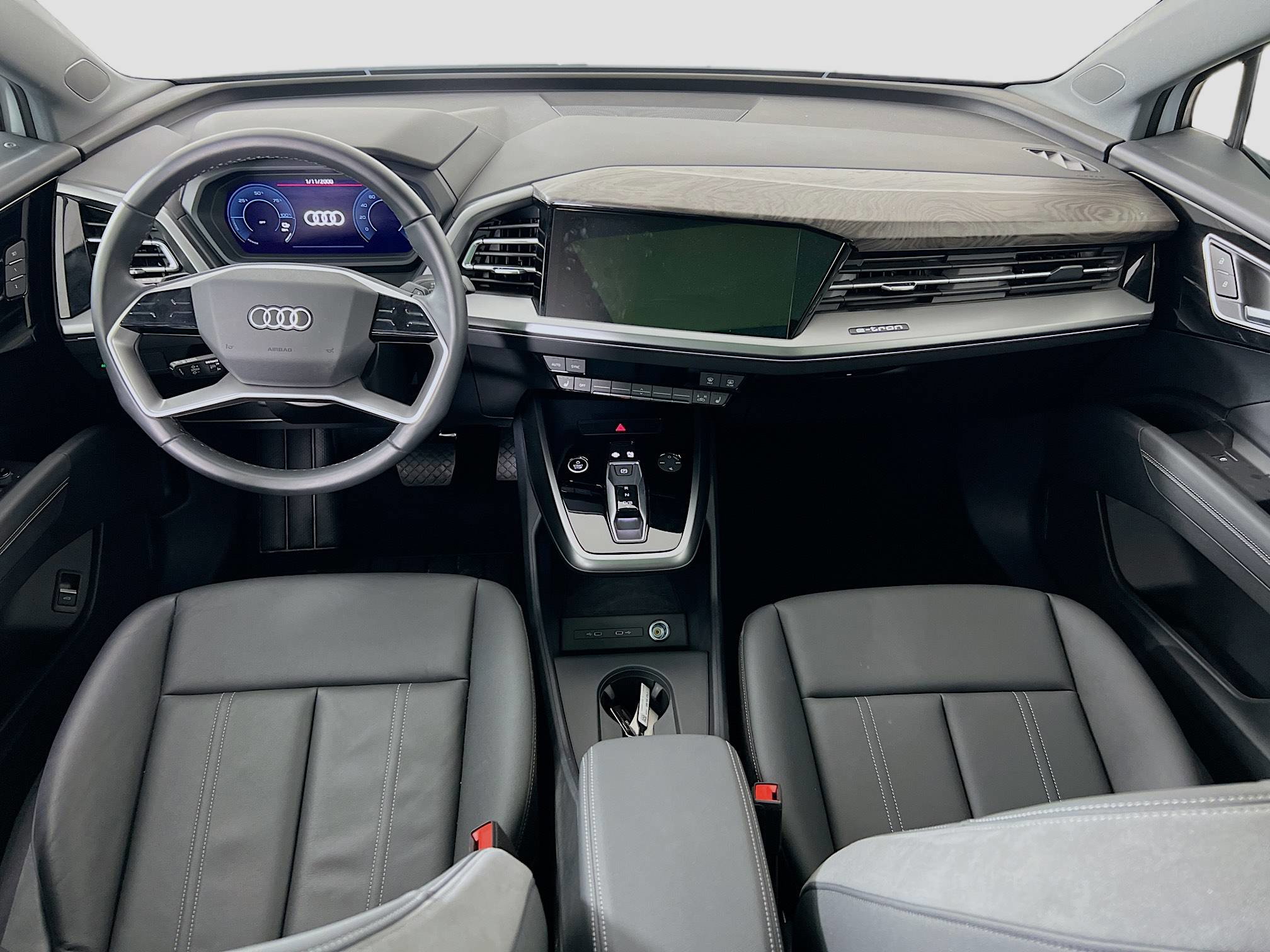 2024 Audi Q4 E-tron Sportback Premium photo 25