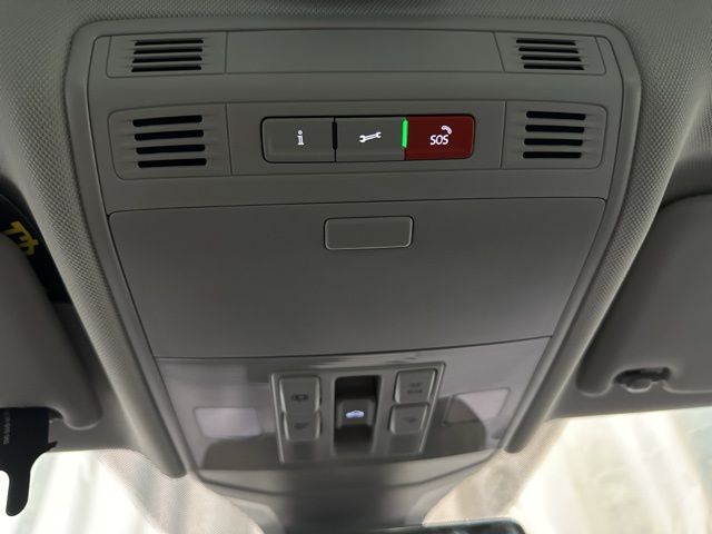 2025 Volkswagen Jetta 1.5T SE photo 22