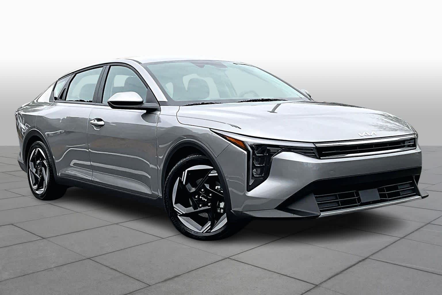 2025 Kia K4 EX photo 4