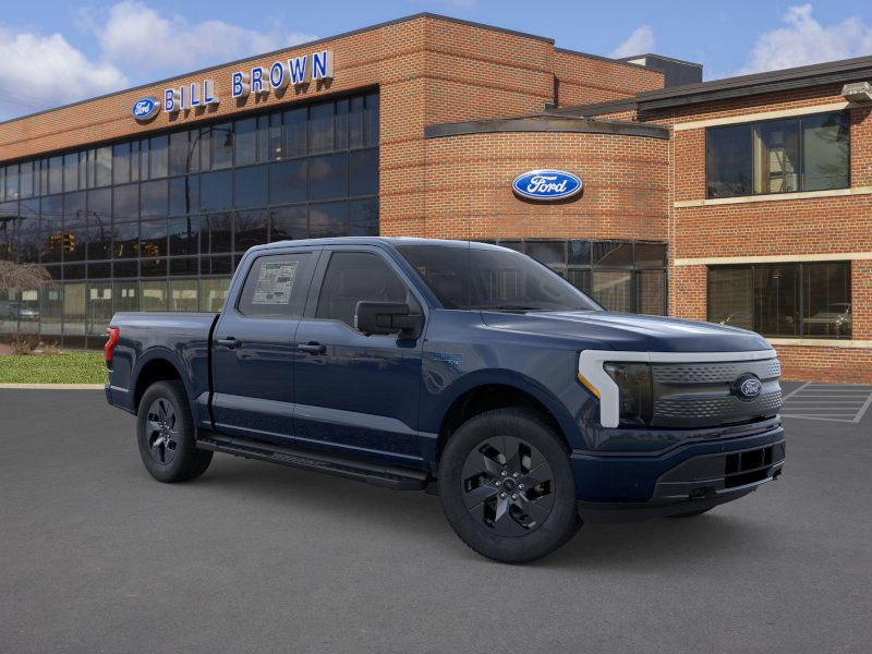 2025 Ford F-150 Lightning photo 7