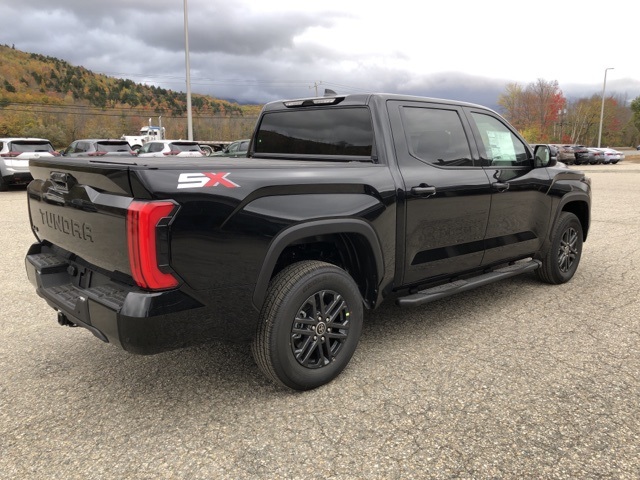 2024 Toyota Tundra SR5 photo 3