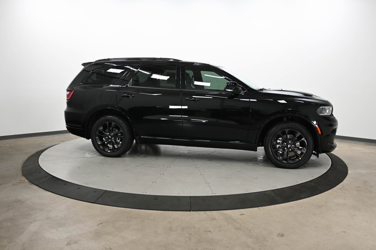 2025 Dodge Durango R/T Plus photo 4