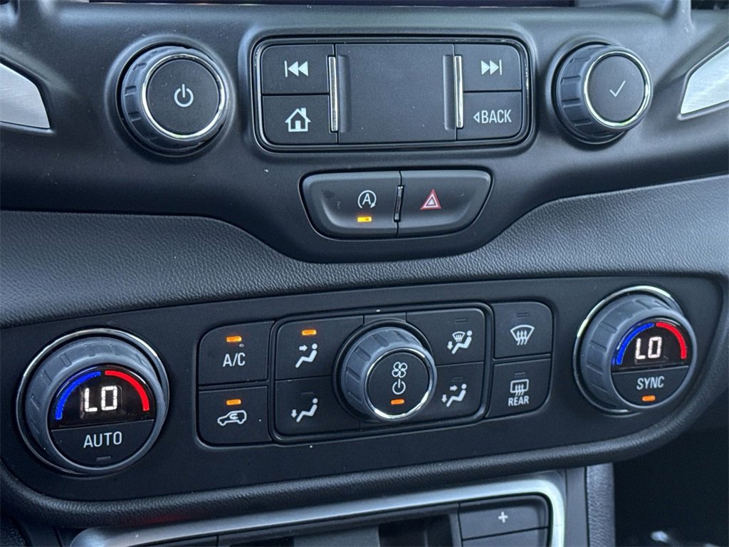 2024 Gmc Terrain SLT photo 34