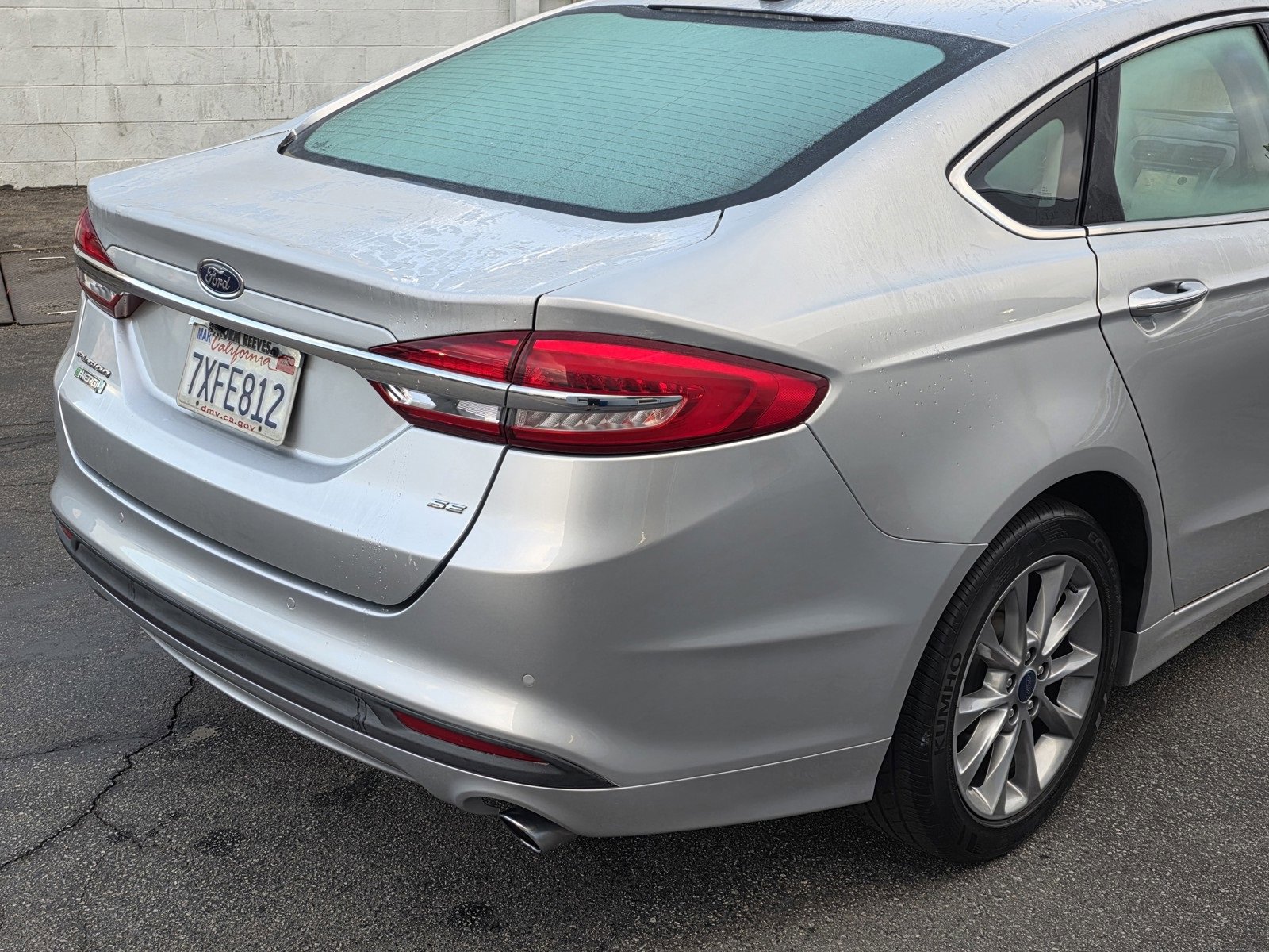 2017 Ford Fusion Energi SE photo 9