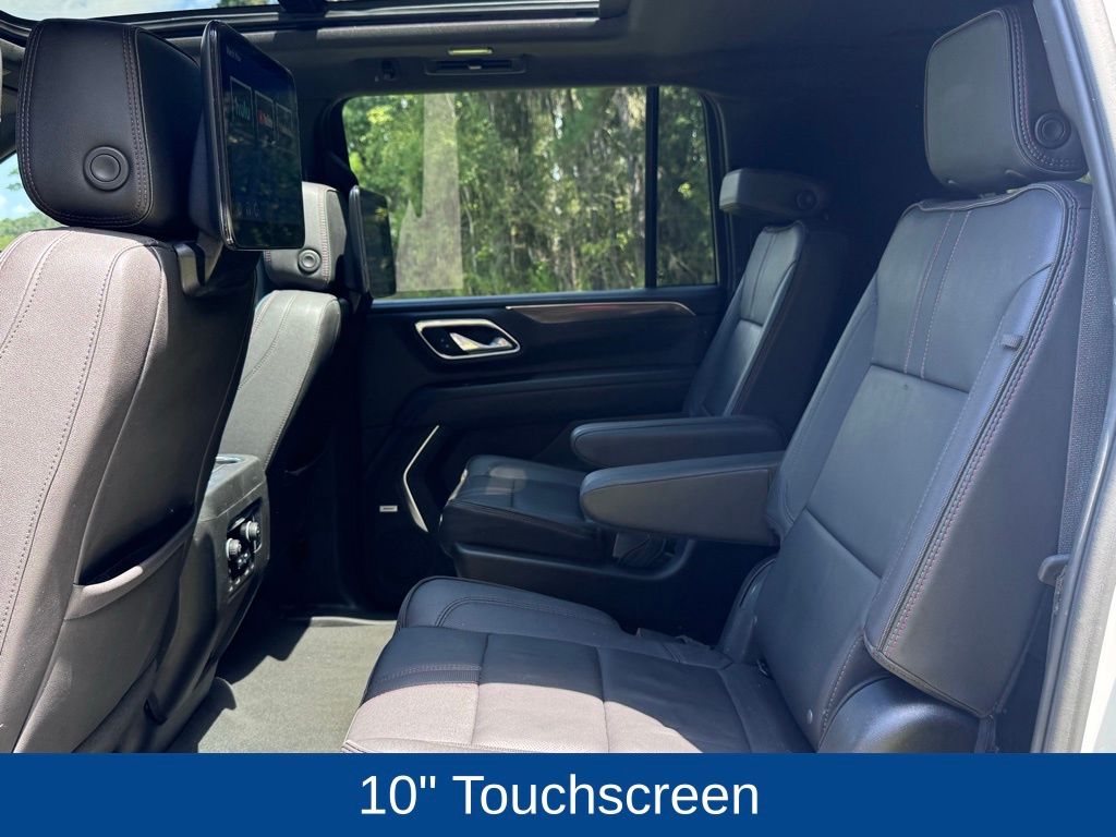 2023 Chevrolet Suburban RST photo 10