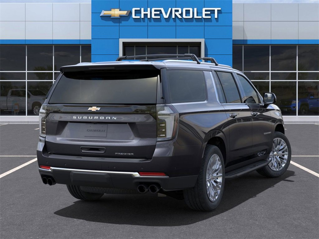 2025 Chevrolet Suburban Premier photo 4