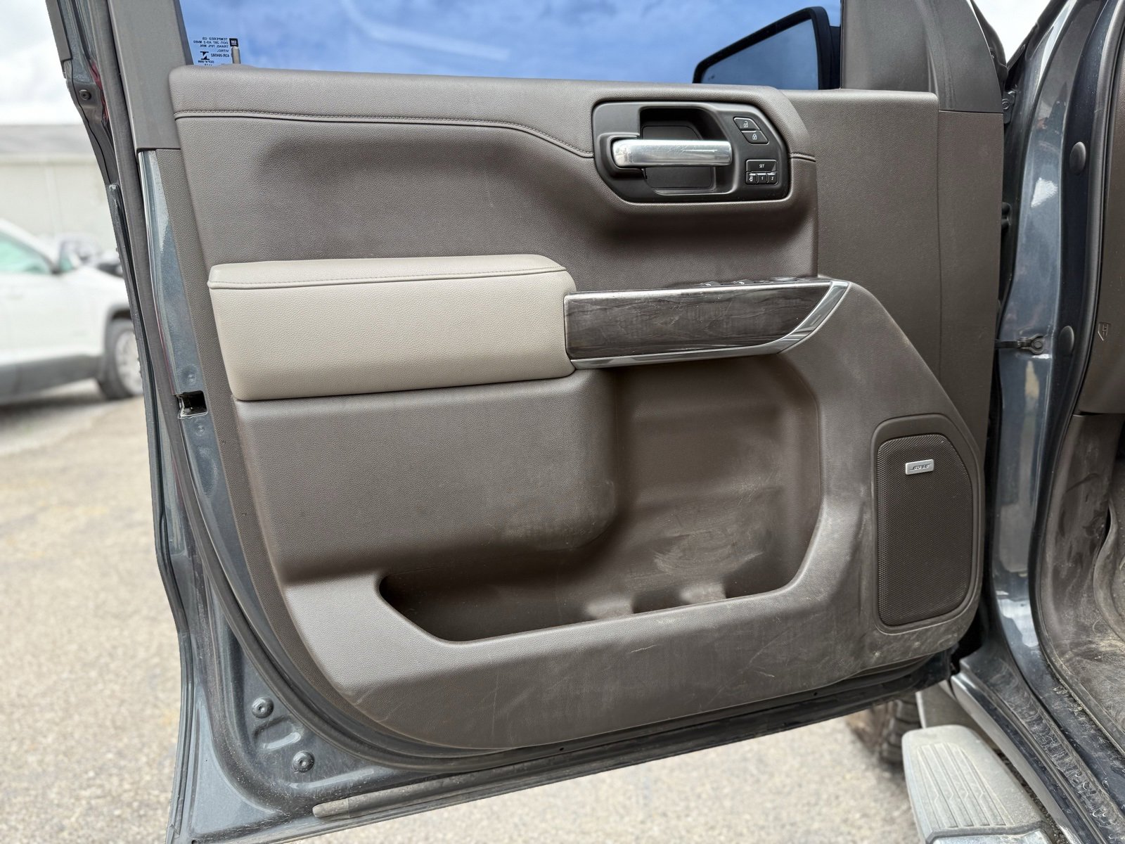 2019 Chevrolet Silverado 1500 LTZ photo 13