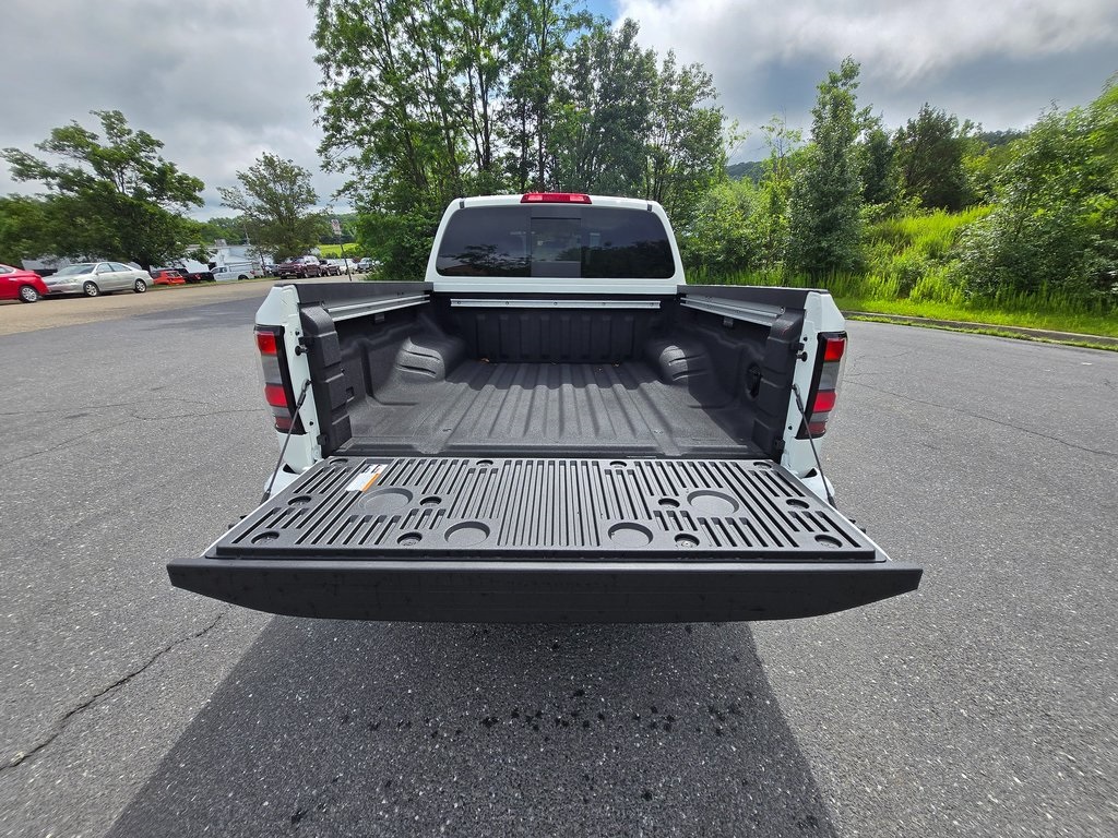 2025 Nissan Frontier PRO-4X photo 32