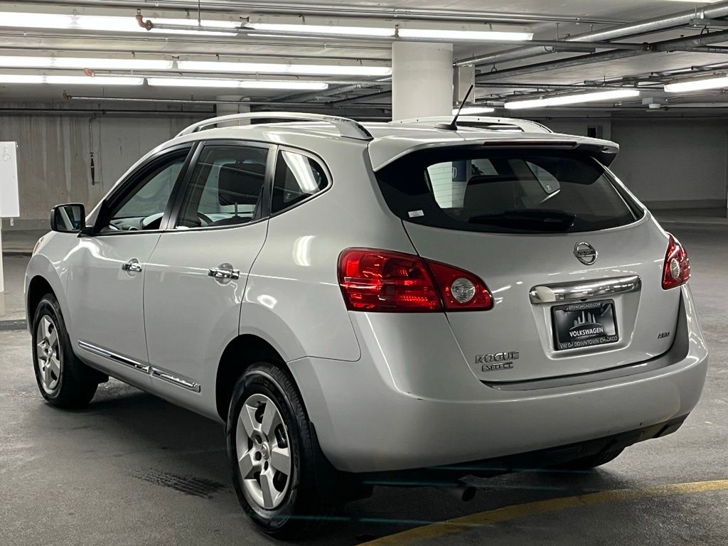 2014 Nissan Rogue Select S AWD photo 4