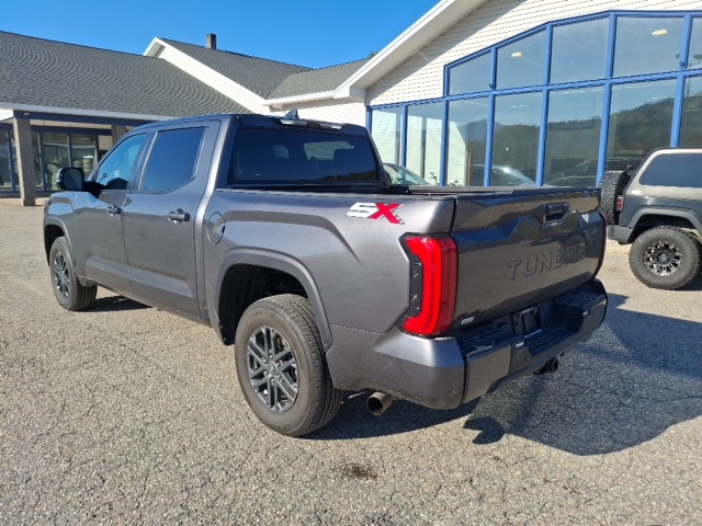 2025 Toyota Tundra SR5 photo 5