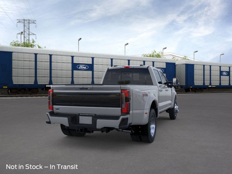 2026 Ford F-450 photo 3