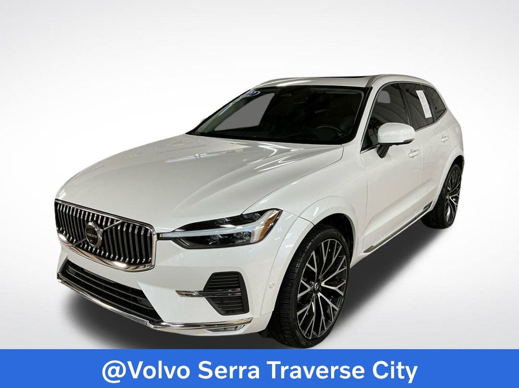2022 Volvo XC60 Inscription's photo