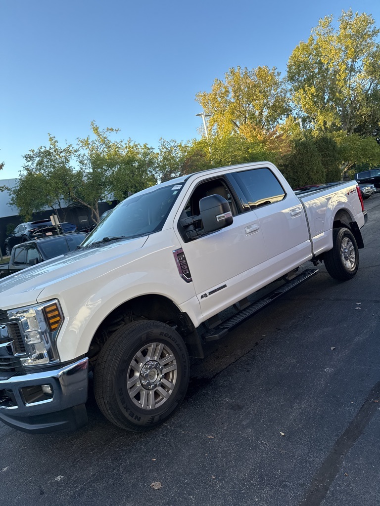 2019 Ford F-250 XLT photo 3