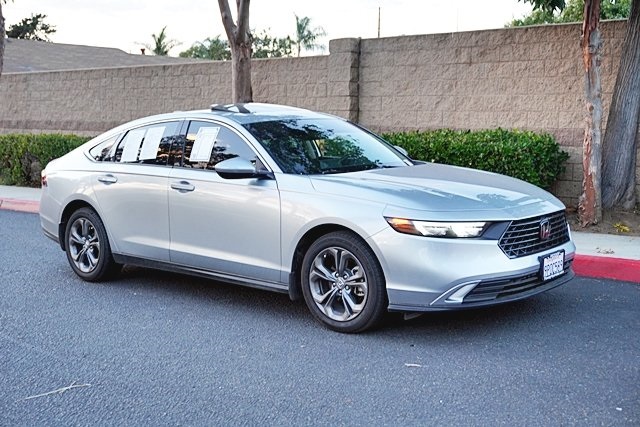Used 2024 Silver Honda EX image 5
