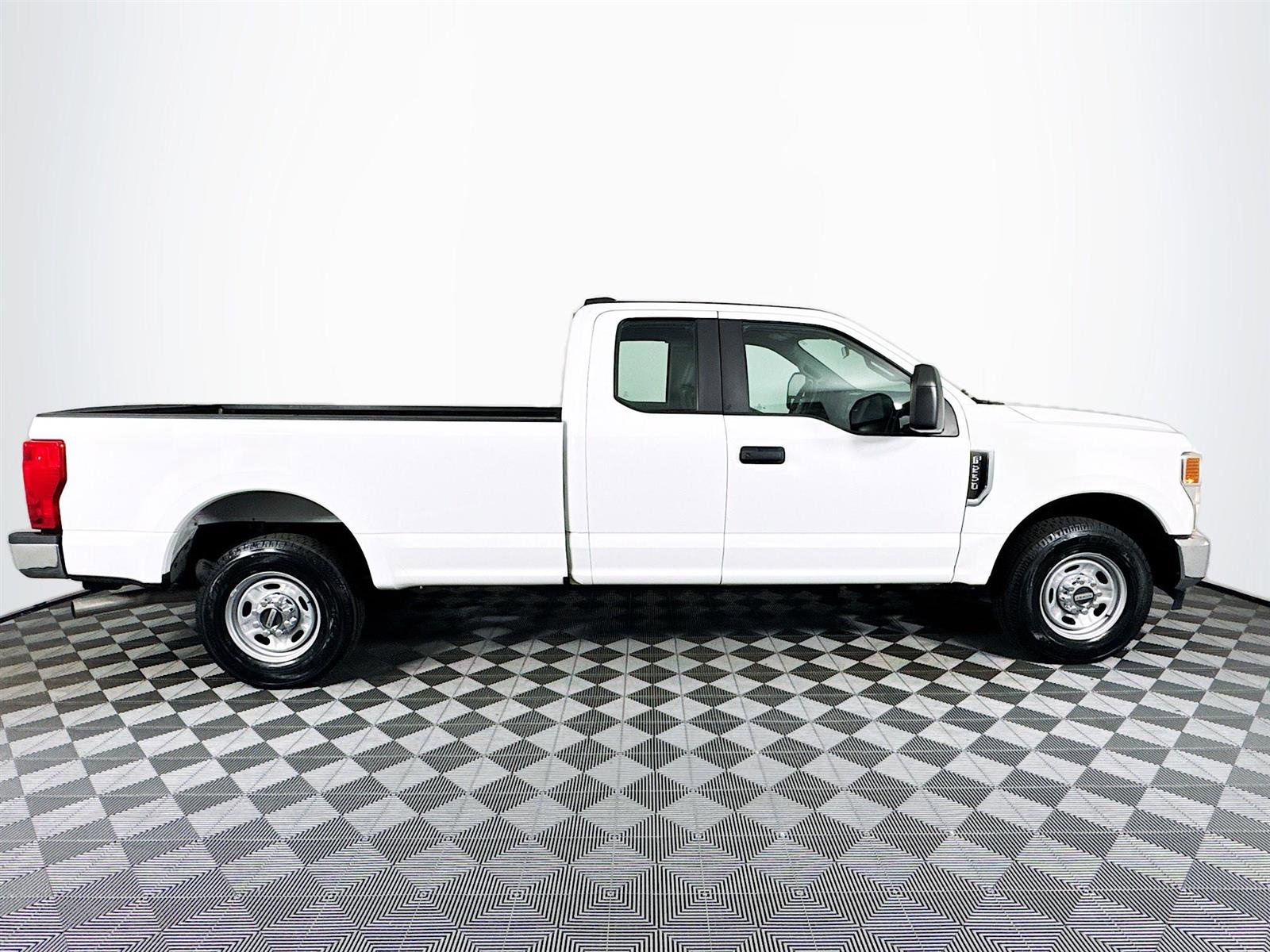 2022 Ford F-250 XL photo 3