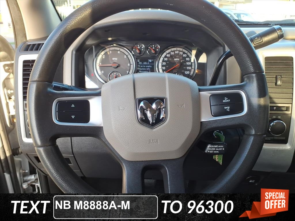 2009 Dodge Ram SLT photo 10