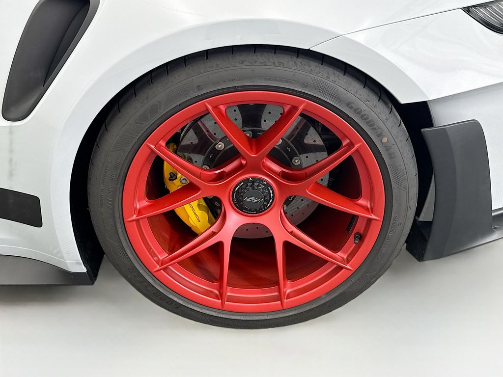 2025 Porsche 911 GT3 RS photo 22