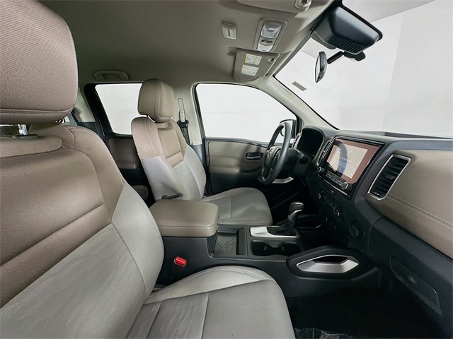 2022 Nissan Frontier SV photo 25