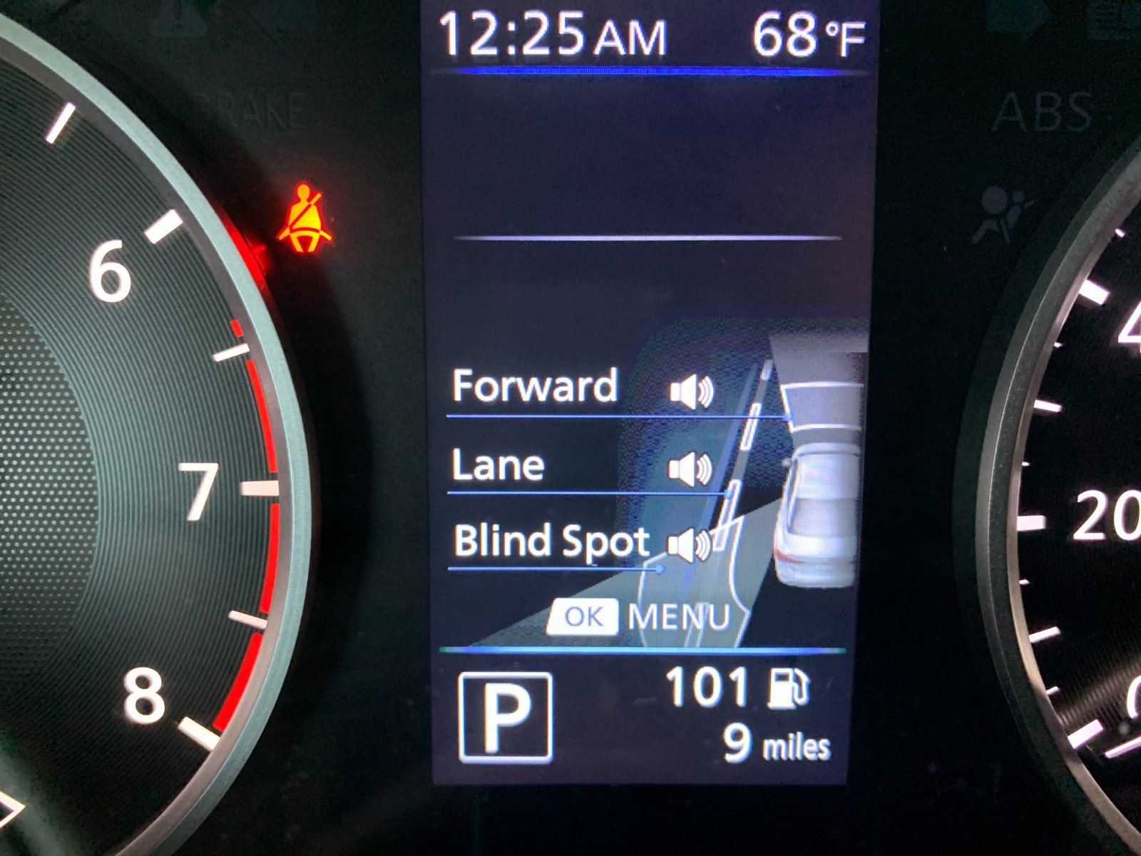 2025 Nissan Sentra S photo 3