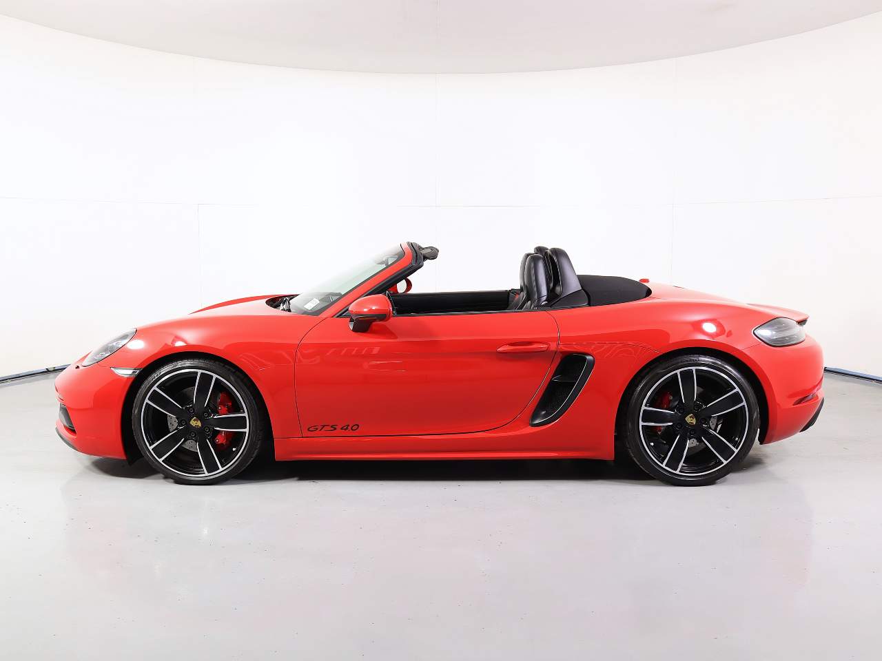 2022 Porsche Boxster GTS 4.0 photo 2