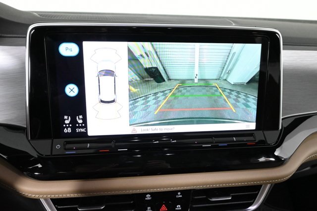 2026 Volkswagen Atlas Cross Sport SE Technology photo 5