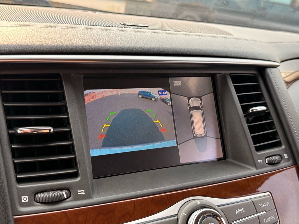 2019 Infiniti QX80 Luxe photo 20