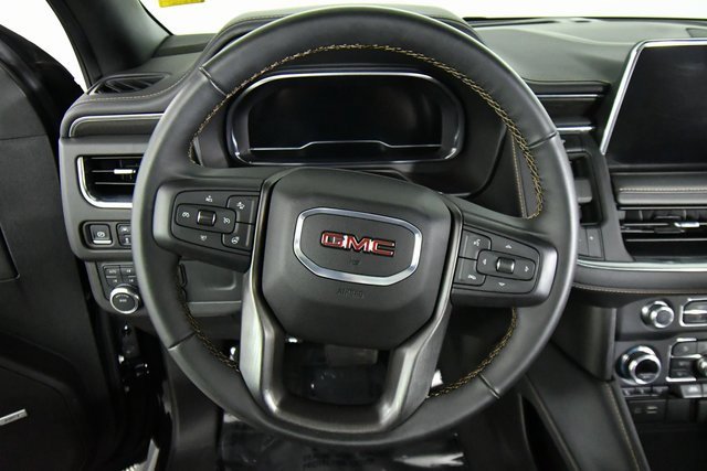 2024 Gmc Yukon XL AT4 photo 2