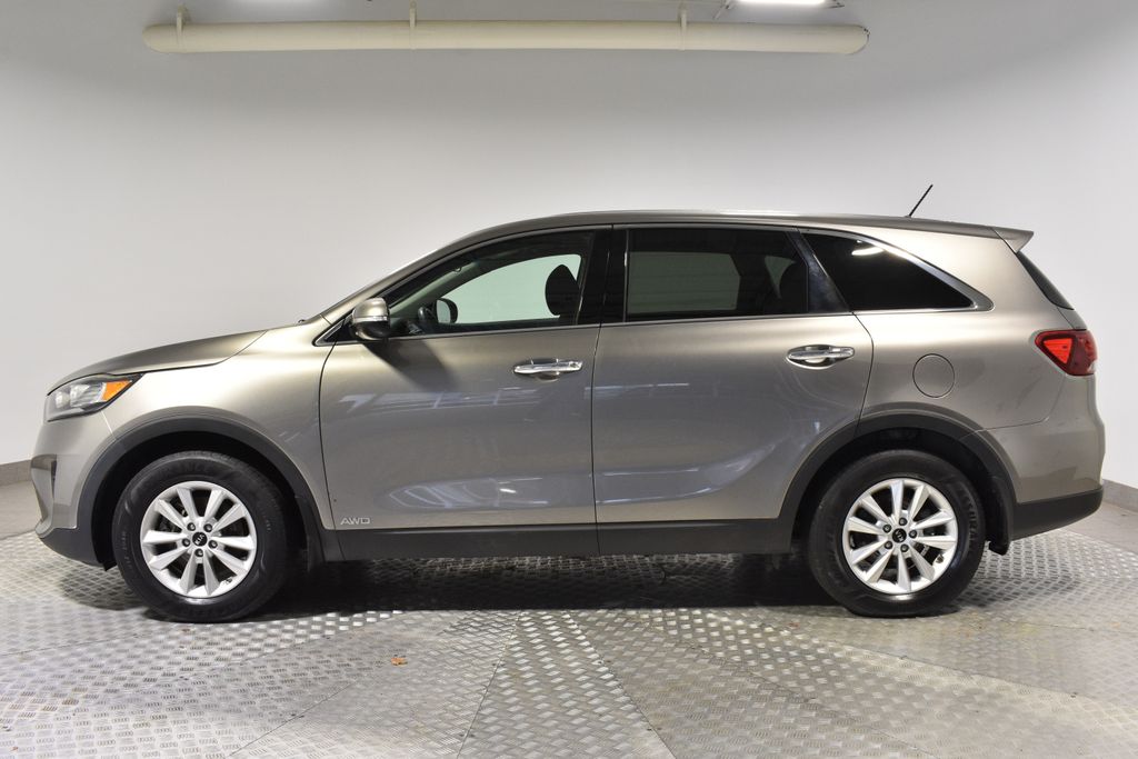 Used 2019 Kia Sorento LX with VIN 5XYPGDA51KG457487 for sale in Beachwood, OH