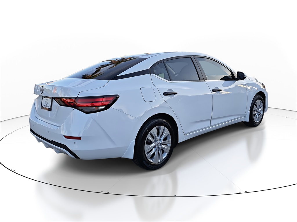 2025 Nissan Sentra S photo 7